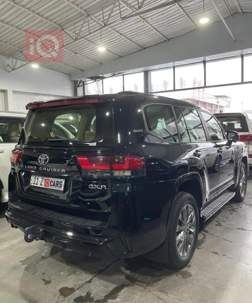 تويوتا لاندكروزر